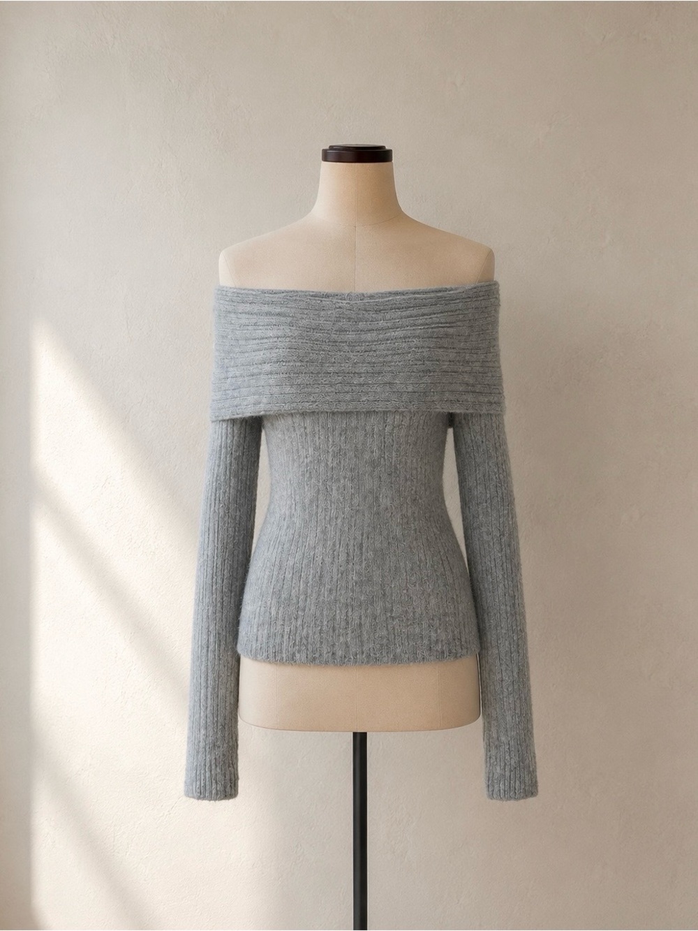 Cozy Off-Shoulder Ribbed Sweater - Gray